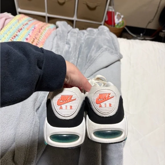 Nike Air Max correlate - Picture 4 of 4